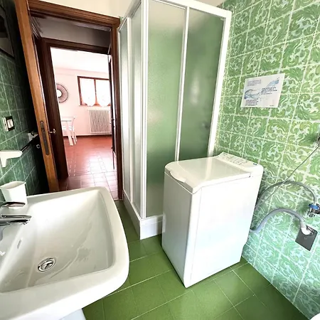 Rosanna Apartment *